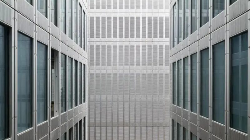 轻钢阳光房：打造私人阳光空间的秘密武器